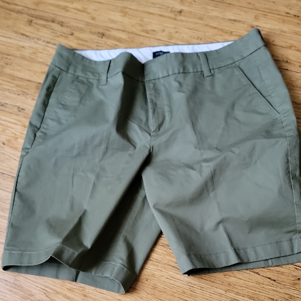 J Crew Ladies Olive Green Chino Shorts